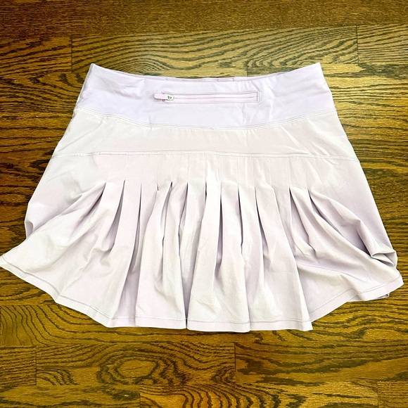 Lululemon Pleated Skort - Picture 2 of 4